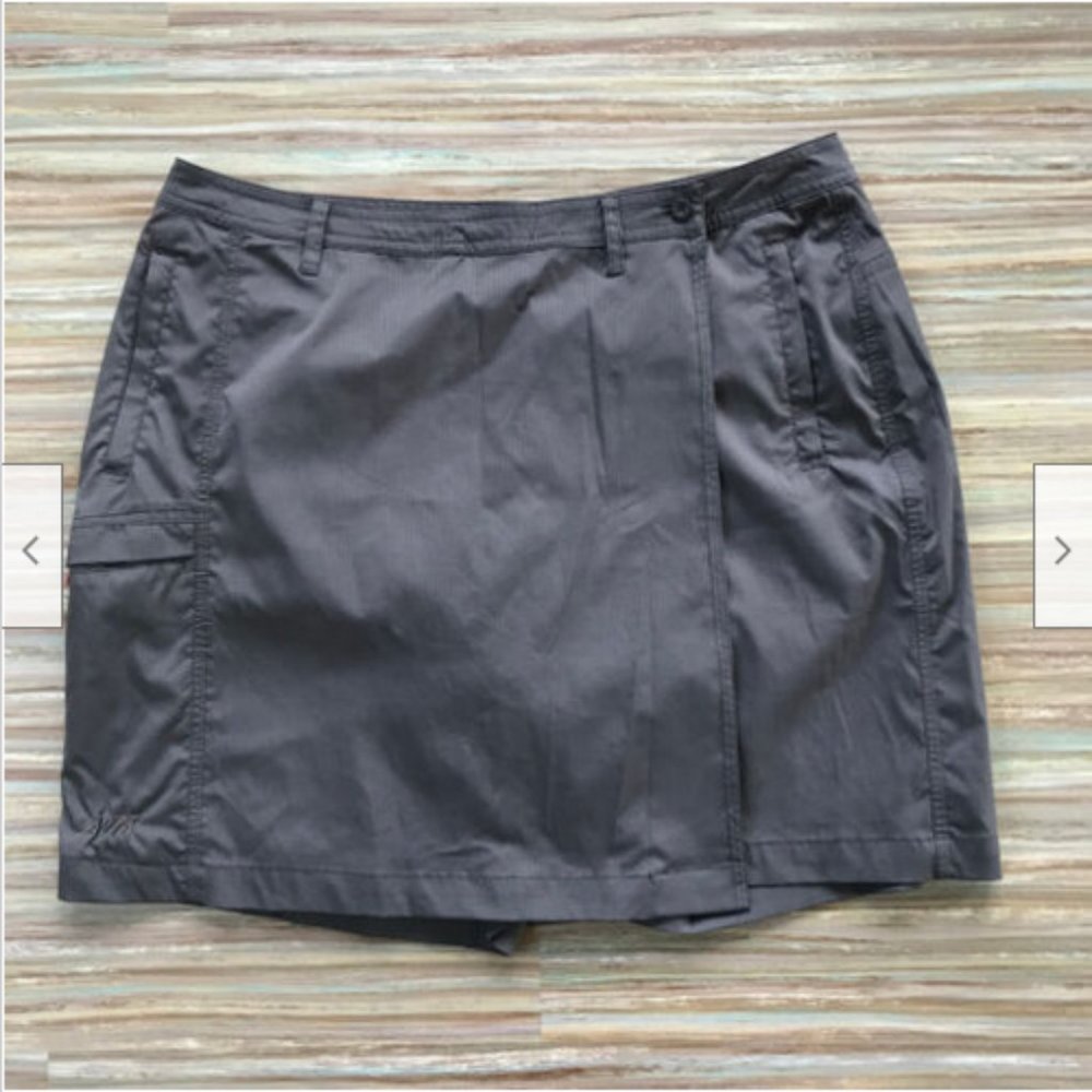 Avia Brown Golf Tennis Skort w/ Zip Pockets Large Skirt Shorts